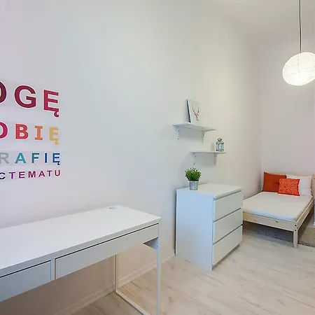Apartment Rooms Centrum Noclegi Struga Lodz  Exterior photo